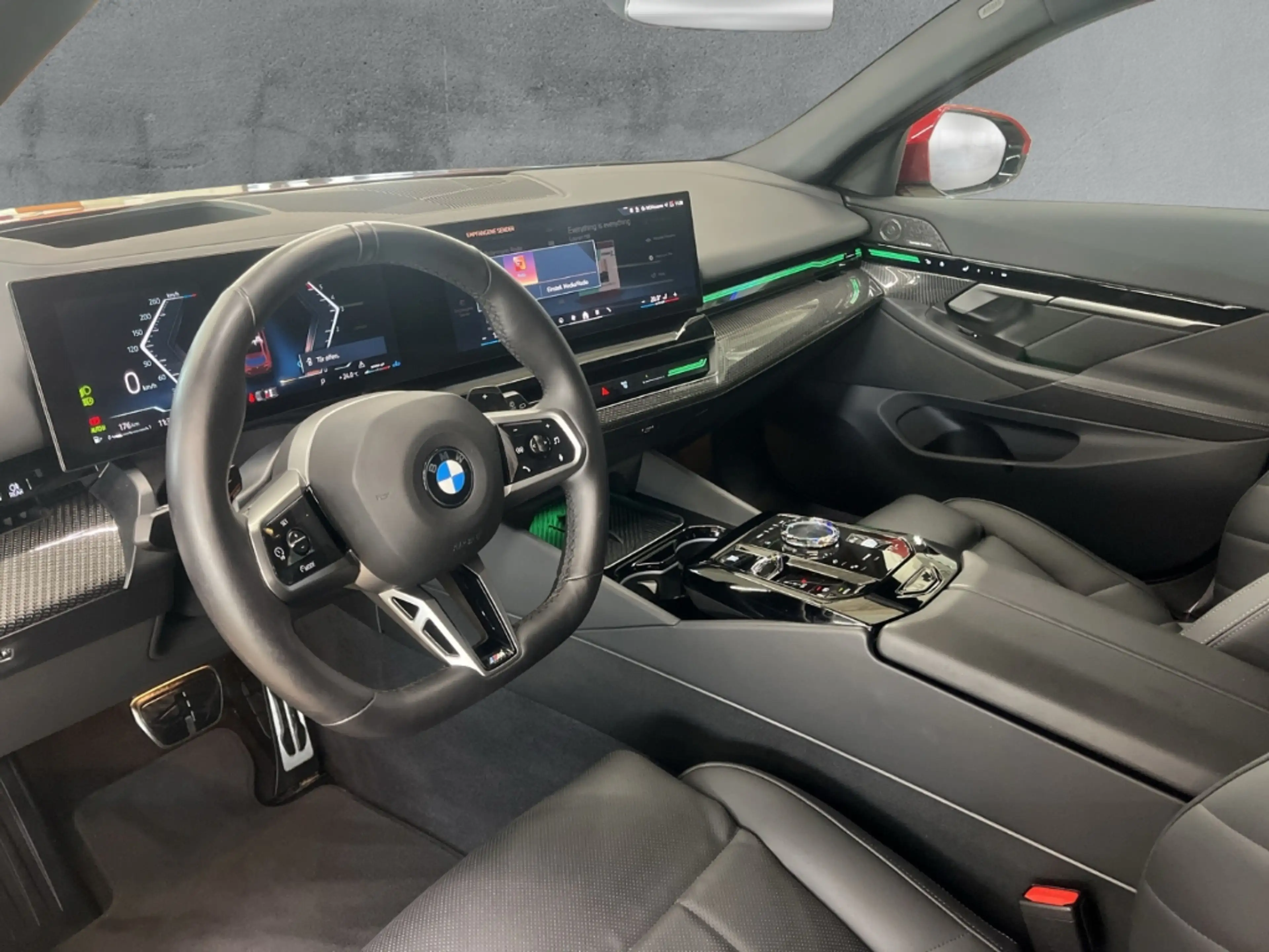BMW 540 xDrive Touring *M SPORT PRO* 20''LC PROF AHK SITZL — photo 9