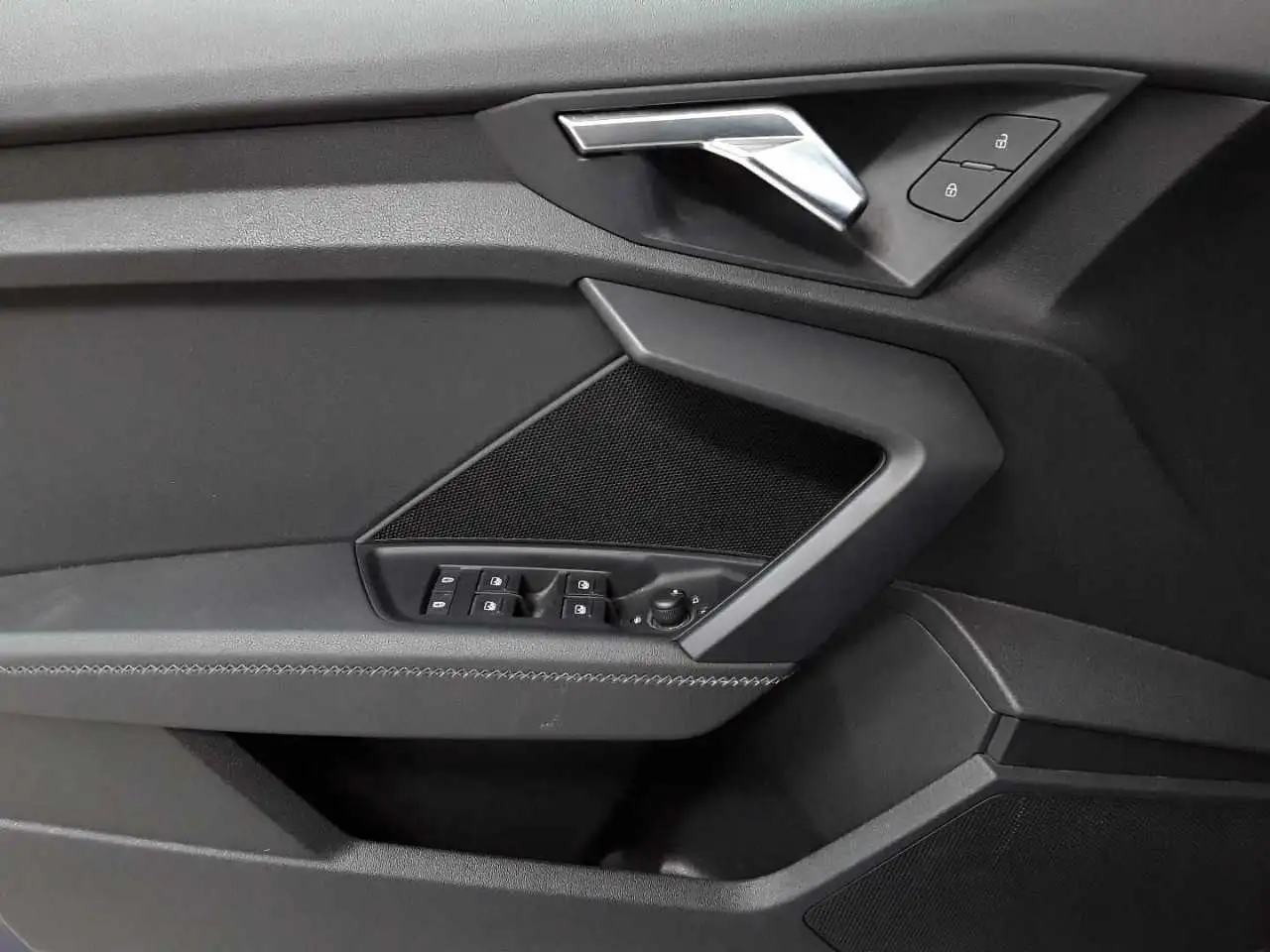 Audi A3 40 TDI Limousine quattro S tronic S line, миниатюра 17