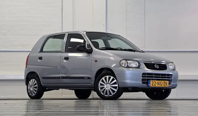 Suzuki Alto view 2