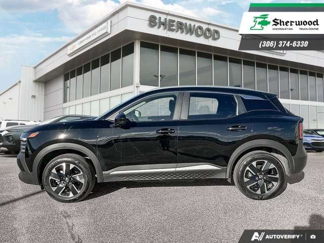 2026 Nissan Kicks SV | AWD | Heated Seats | Accident Free — photo 4