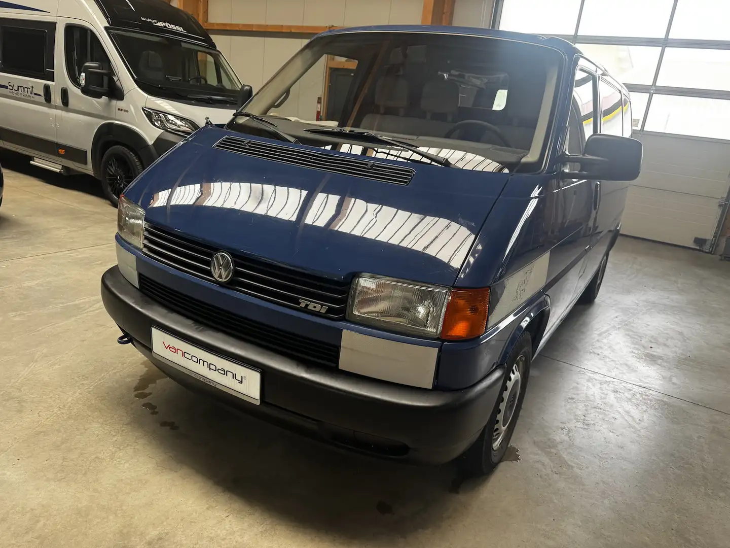 Volkswagen T4 2.5 TDI Syncro 1. Hand MwSt. awb. Blau - 2