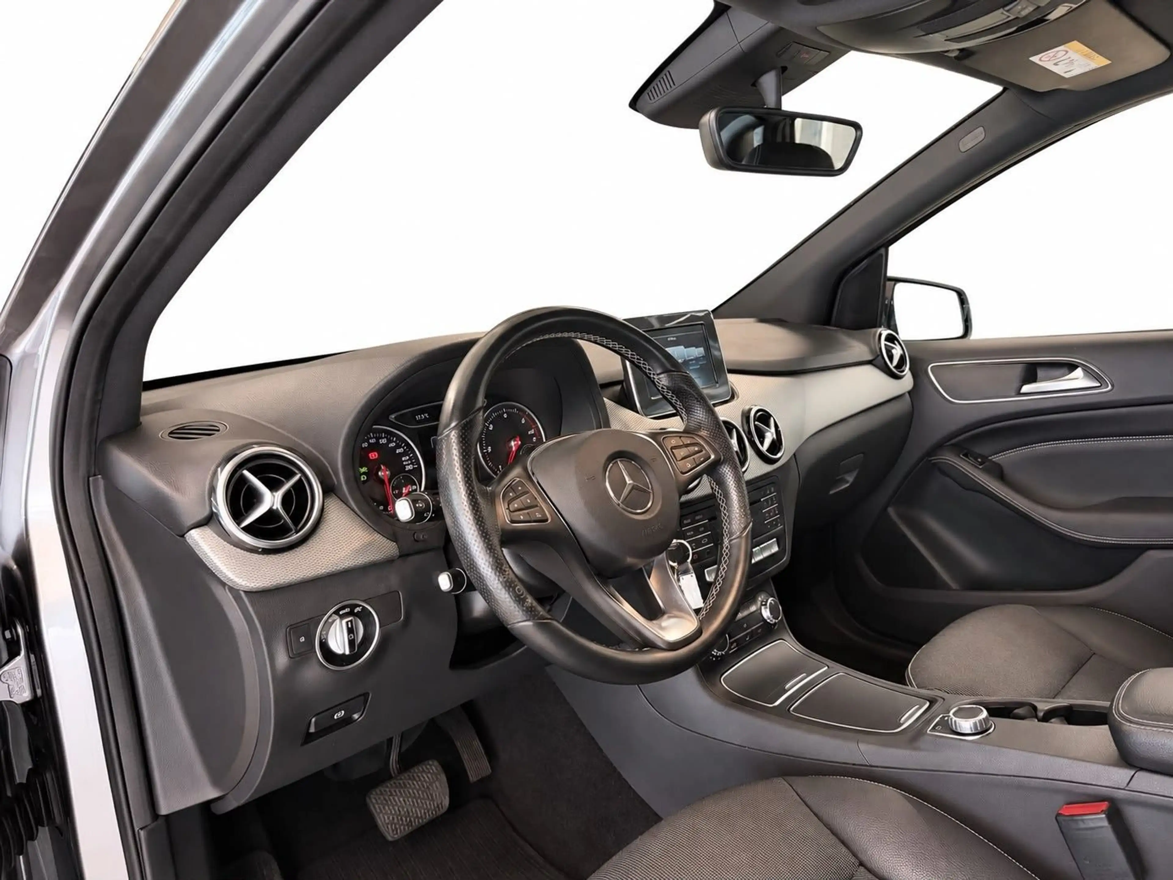 Mercedes-Benz B 200 CDI/ LED/ Automatik — photo 14
