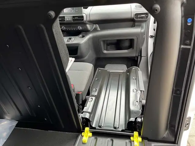 Citroen Berlingo view 10