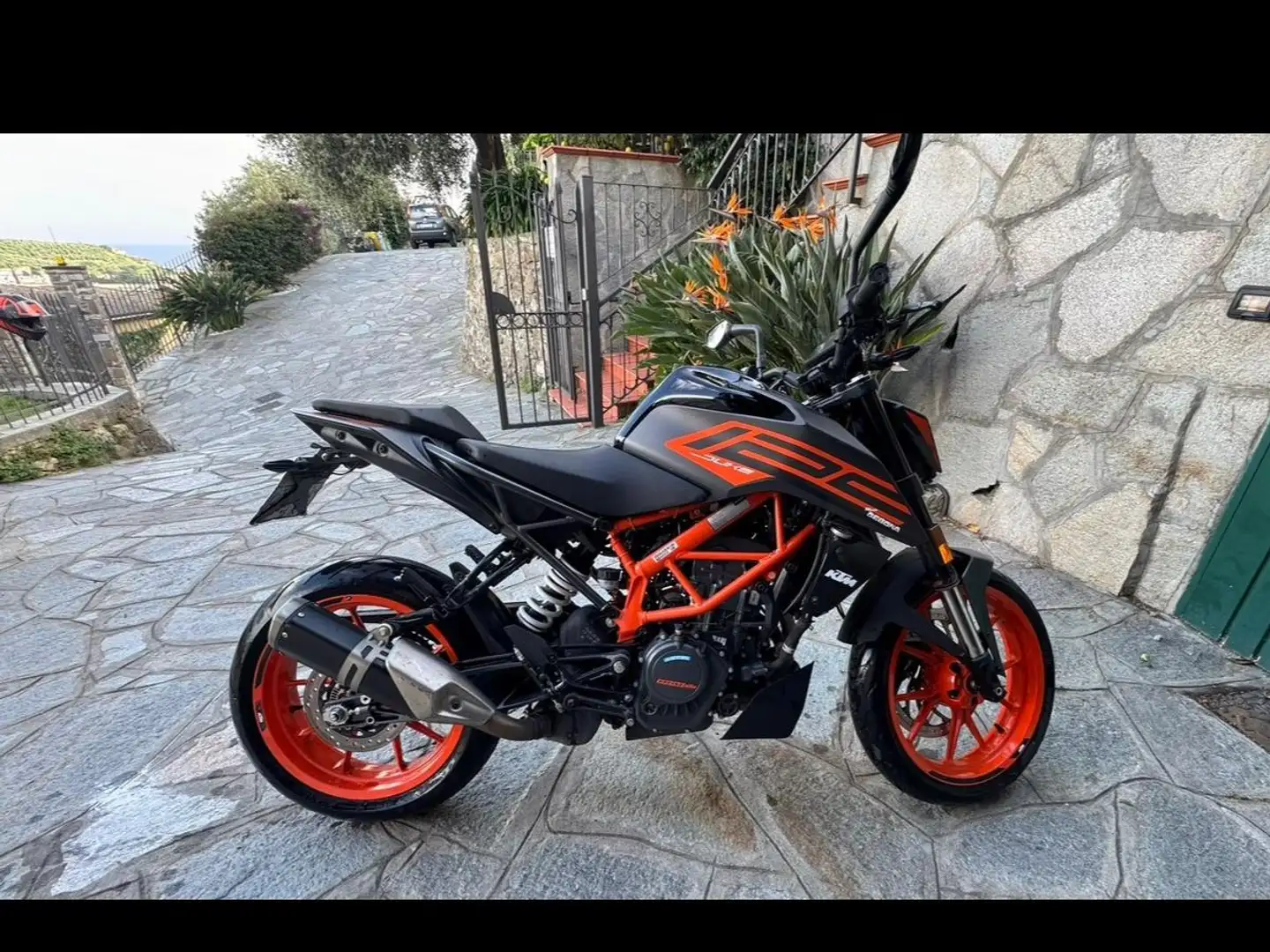 KTM 125 Duke 2024 Fekete - 1