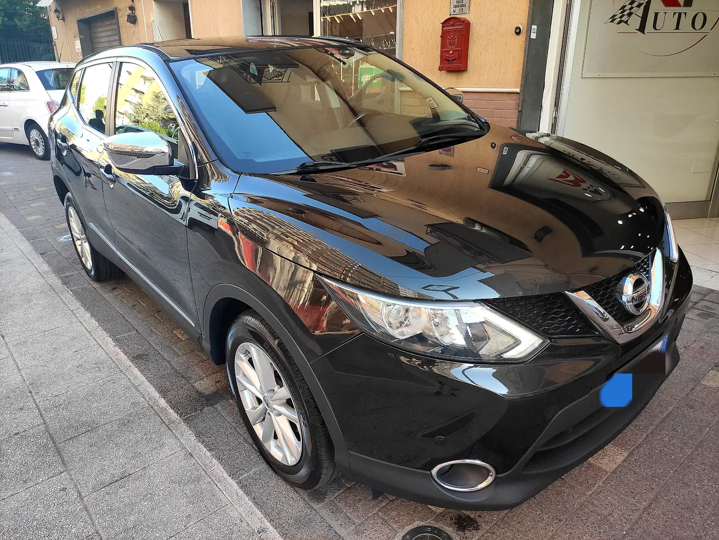 Nissan Qashqai Qashqai II 2014 1.6 dci Tekna 4wd 130cv Noir - 1