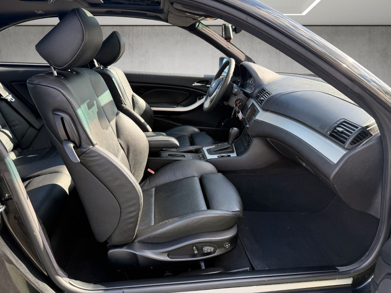BMW 330 Ci Automatik*Leder*Xenon*Navi Prof*1.Hand*SD — photo 11