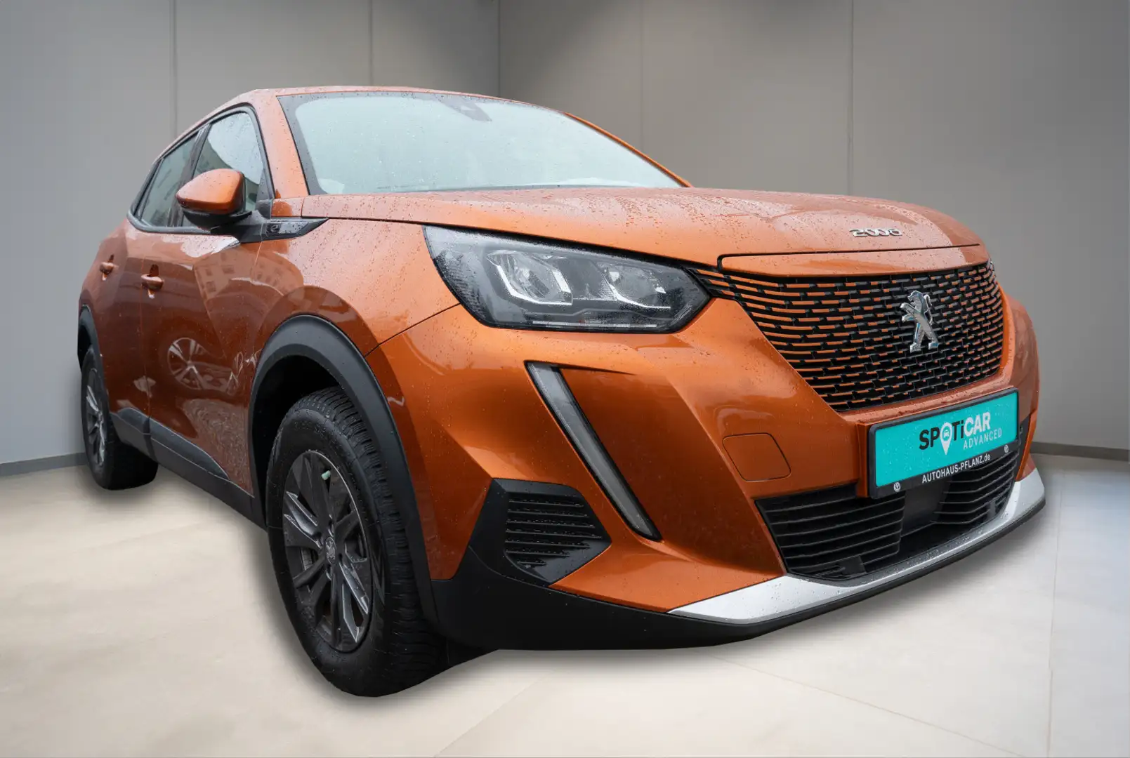Peugeot 2008 Active Pack ELEKTRO 136 5T Orange - 2