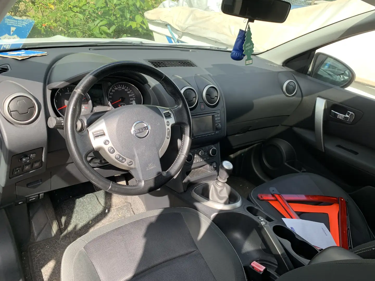 Nissan Qashqai+2 7 place, problème d’embrayage - 1