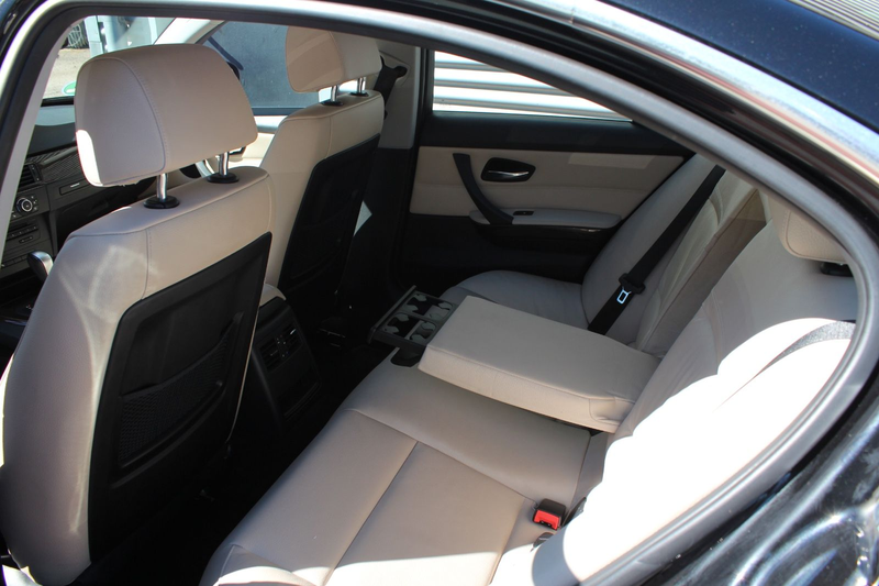BMW 318 i EDITION EXCLUSIVE AUTOMATIK LEDER BEIGE NAV — photo 14