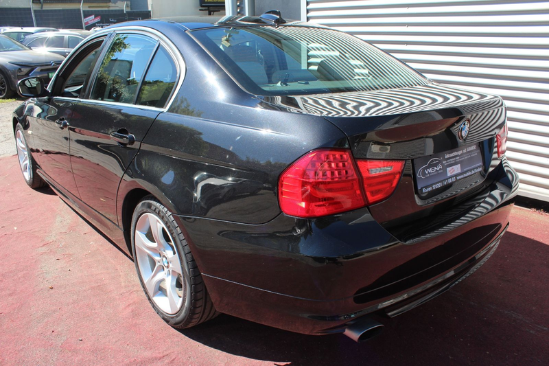 BMW 318 i EDITION EXCLUSIVE AUTOMATIK LEDER BEIGE NAV — photo 8