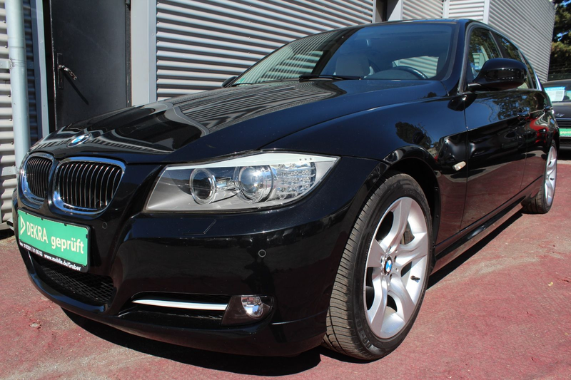BMW 318 i EDITION EXCLUSIVE AUTOMATIK LEDER BEIGE NAV