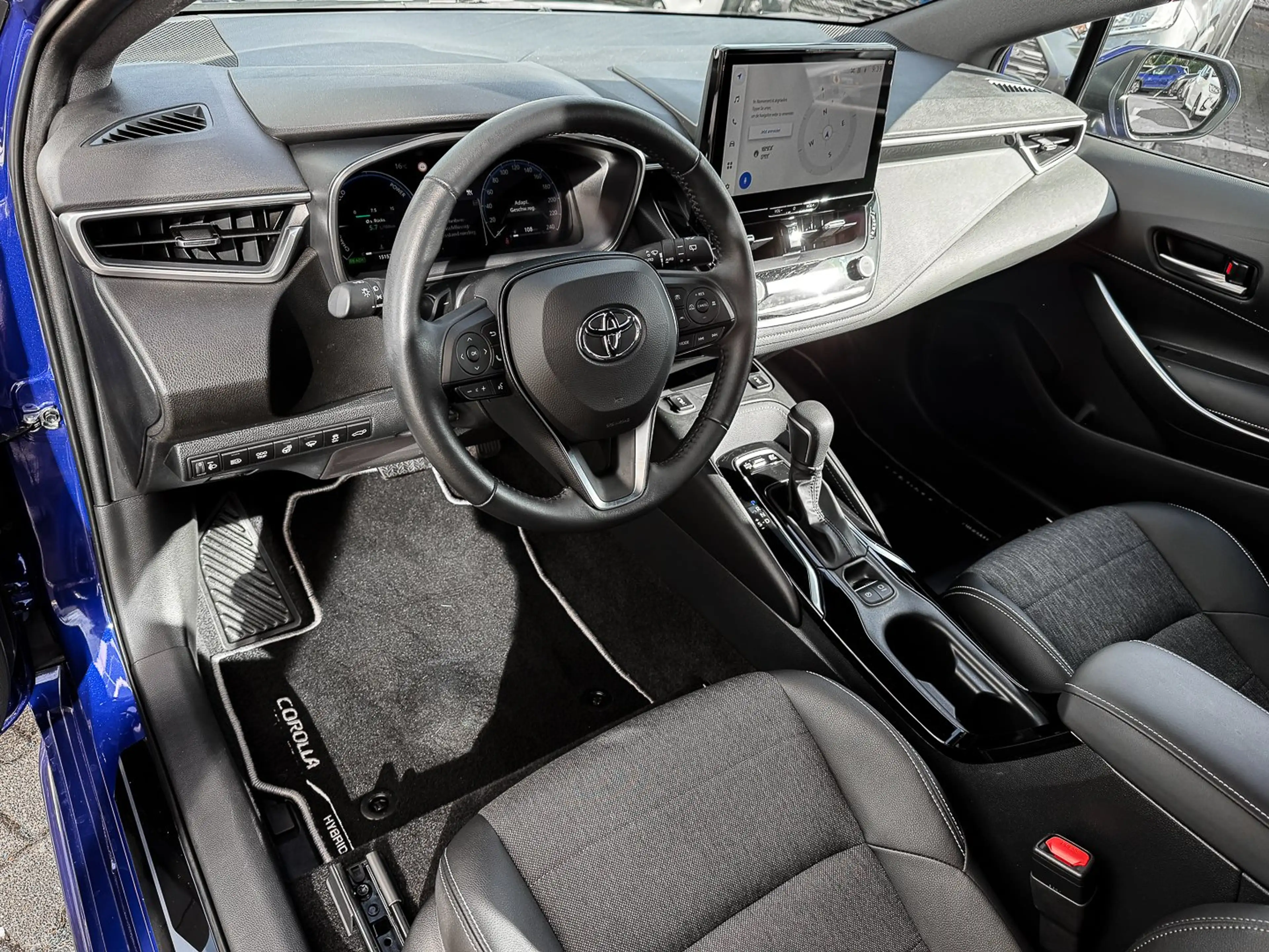 Toyota Corolla 2.0 l Hybrid TS. Technik Paket — photo 7