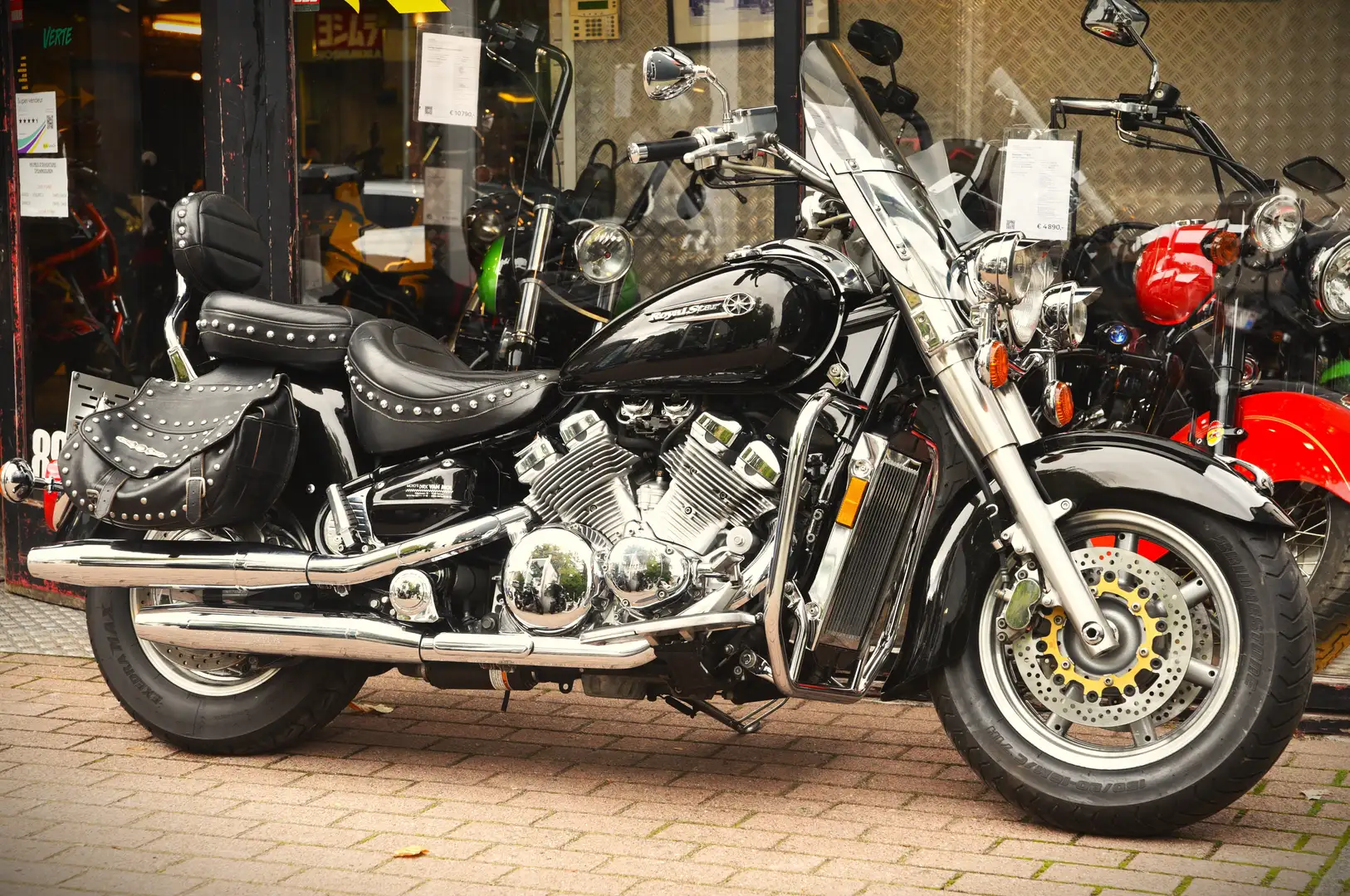 Yamaha 1300 ROYAL STAR ***MOTO VERTE*** Zwart - 1