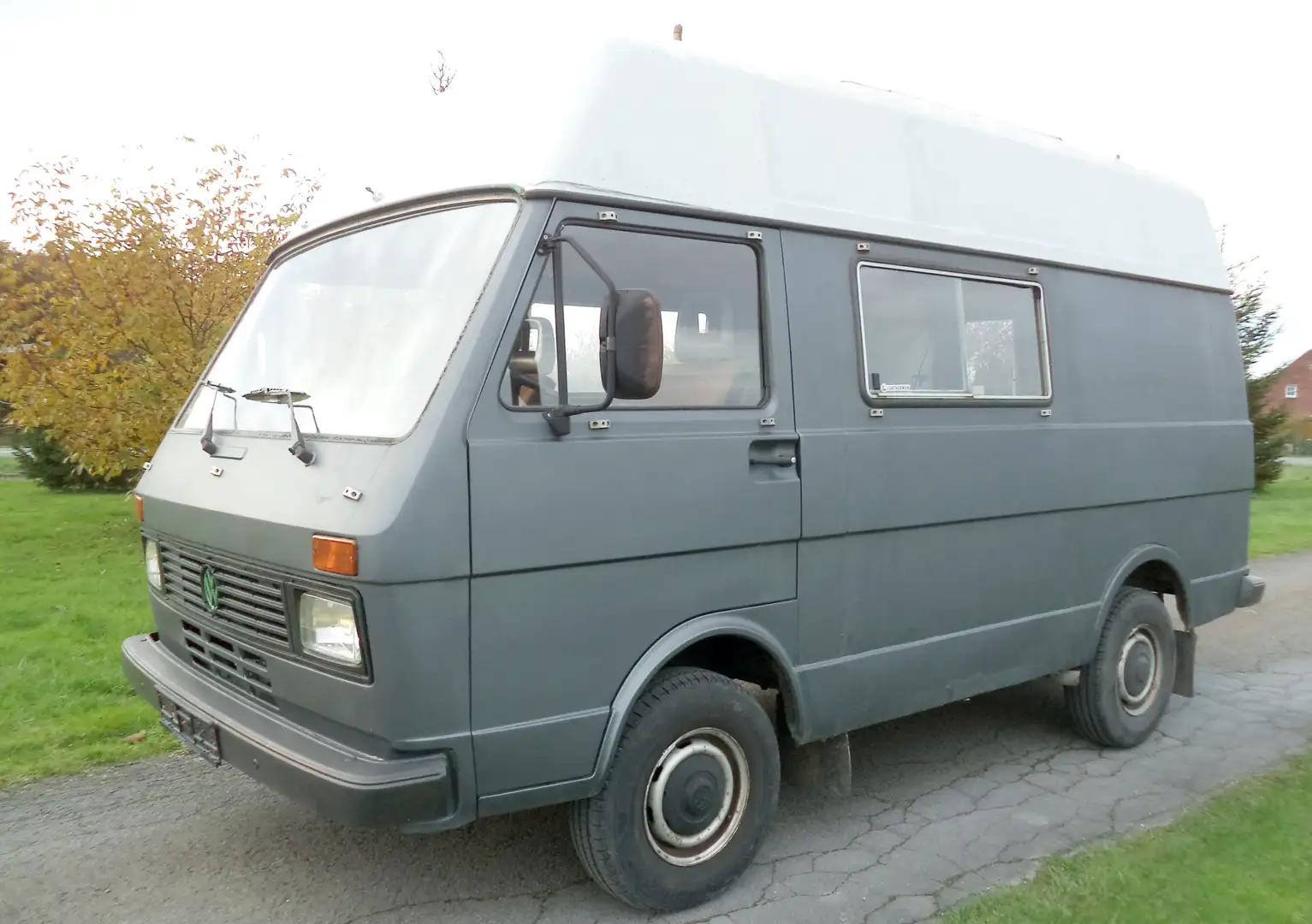 Volkswagen LT LT35   21A27B Сірий - 1