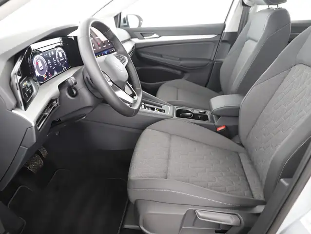 Volkswagen Golf view 9