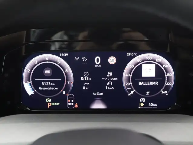 Volkswagen Golf view 13