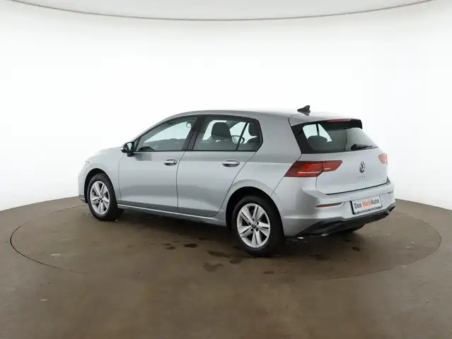 Volkswagen Golf view 5