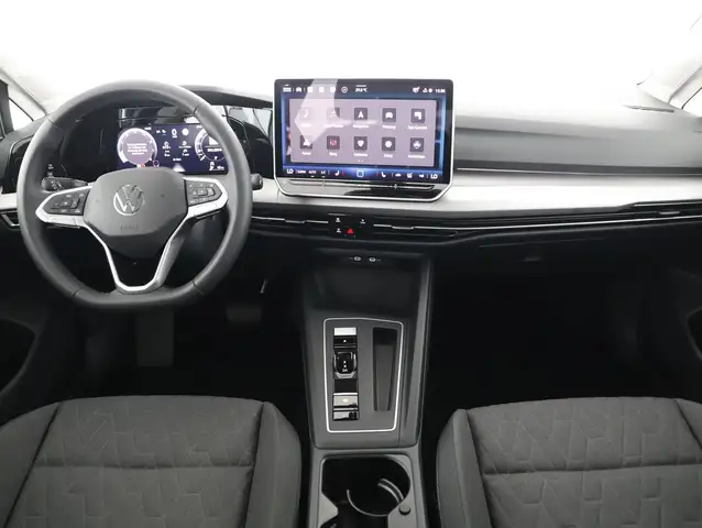 Volkswagen Golf view 11