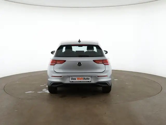 Volkswagen Golf view 6