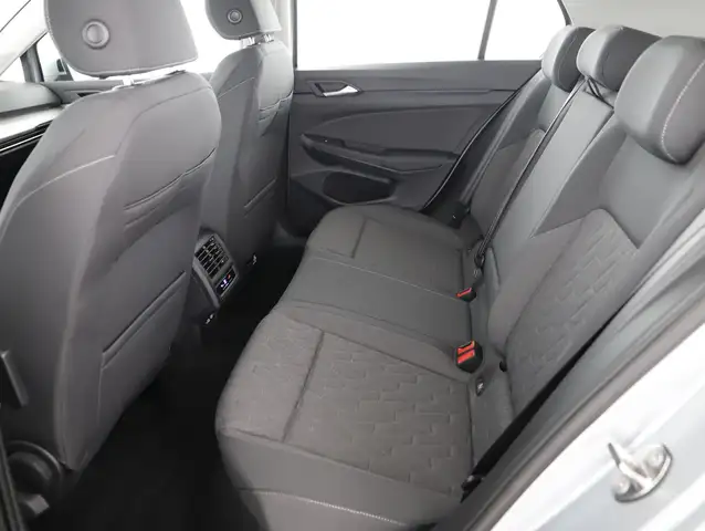 Volkswagen Golf view 10