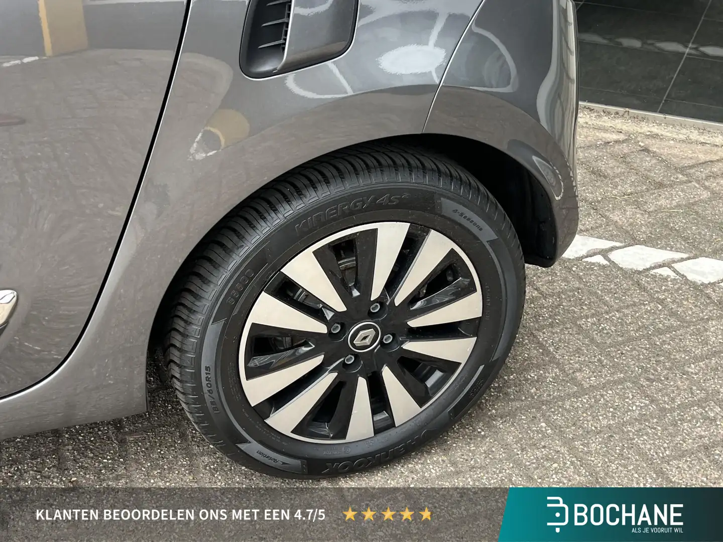 Renault Twingo 0.9 TCe Intens | Achteruitrijcamera | Stoelverwarm Grijs - 1