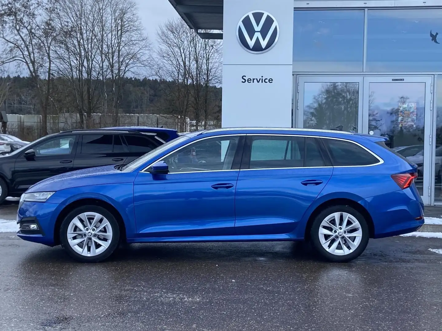 Skoda Octavia Combi 2.0 TDI DSG Style LED+AHK+HEAD-UP+ Blau - 2