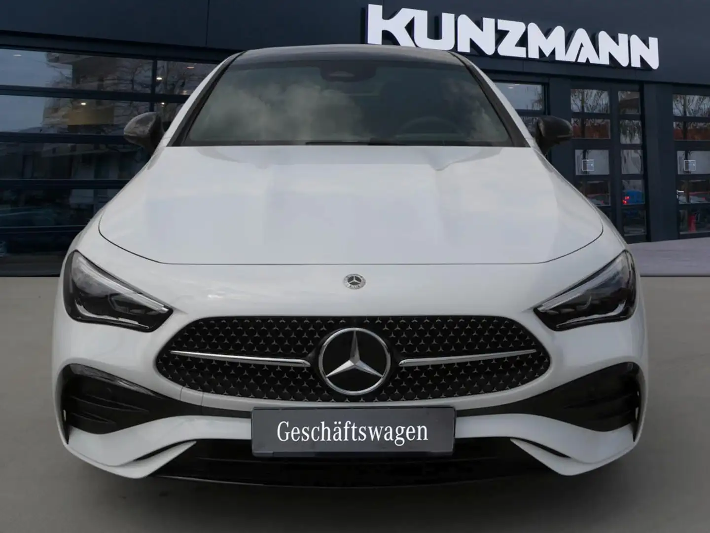 Mercedes-Benz CLE 180 Coupé AMG Night Panorama 360° Memory Blanc - 2