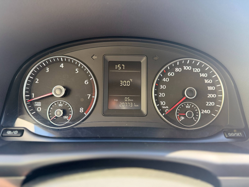 Volkswagen Touran 1.2 TSI MIT GARANTIE! 7-SITZER *KLIMAA,SITZHEIZUNG* — photo 13