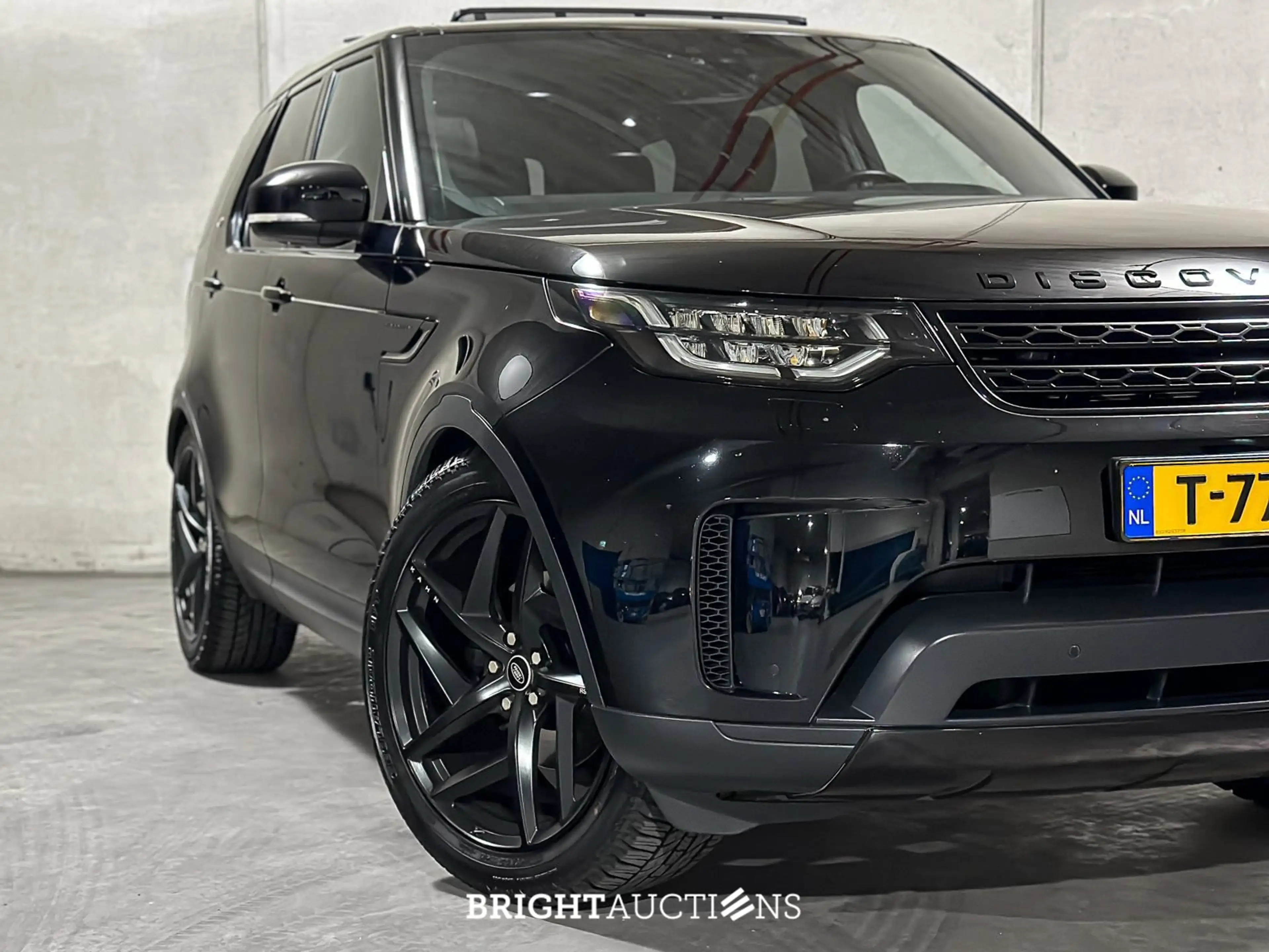 Land Rover Discovery Landrover 3.0 Td6 HSE Luxury — photo 12