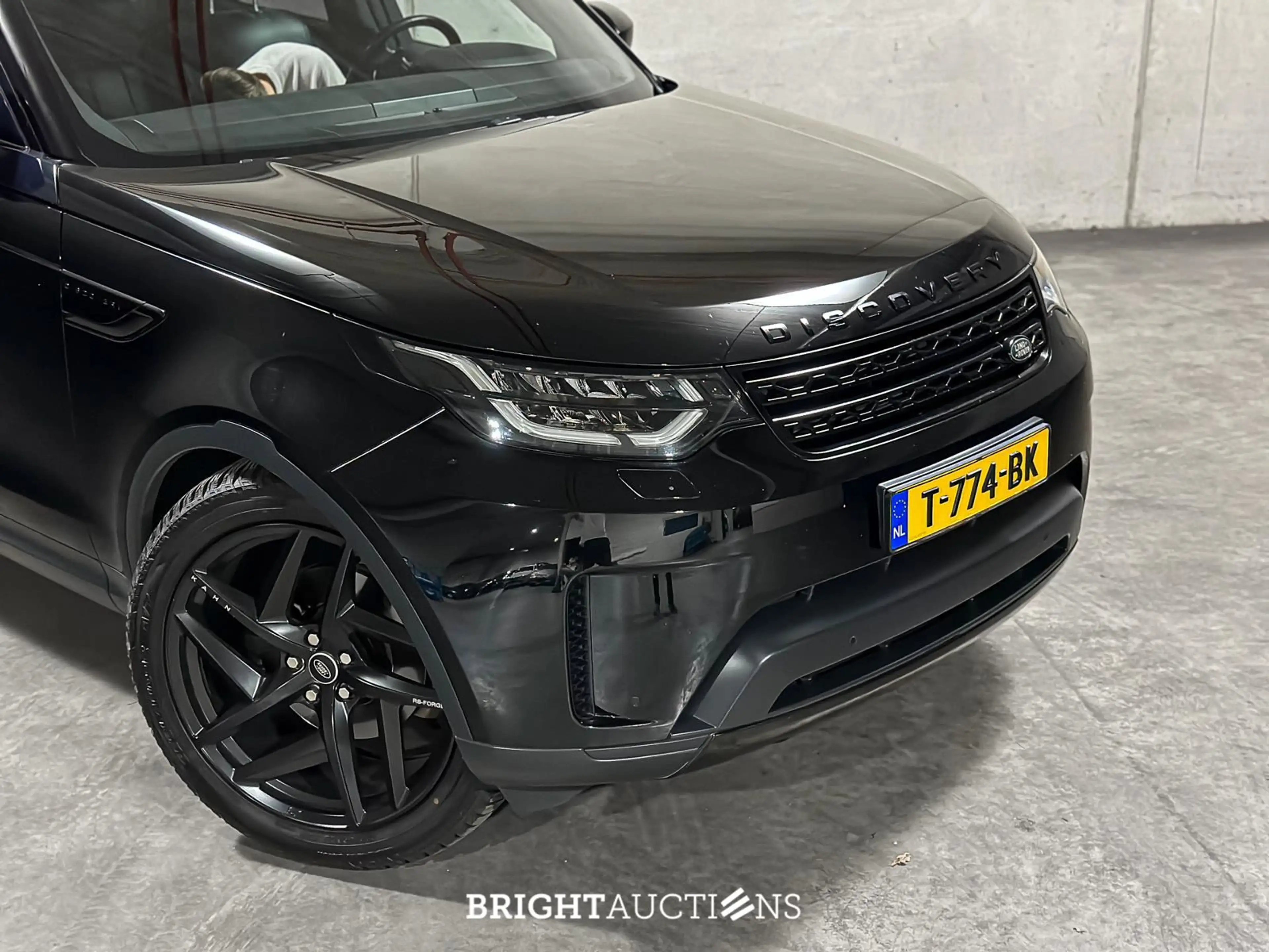 Land Rover Discovery Landrover 3.0 Td6 HSE Luxury — photo 13