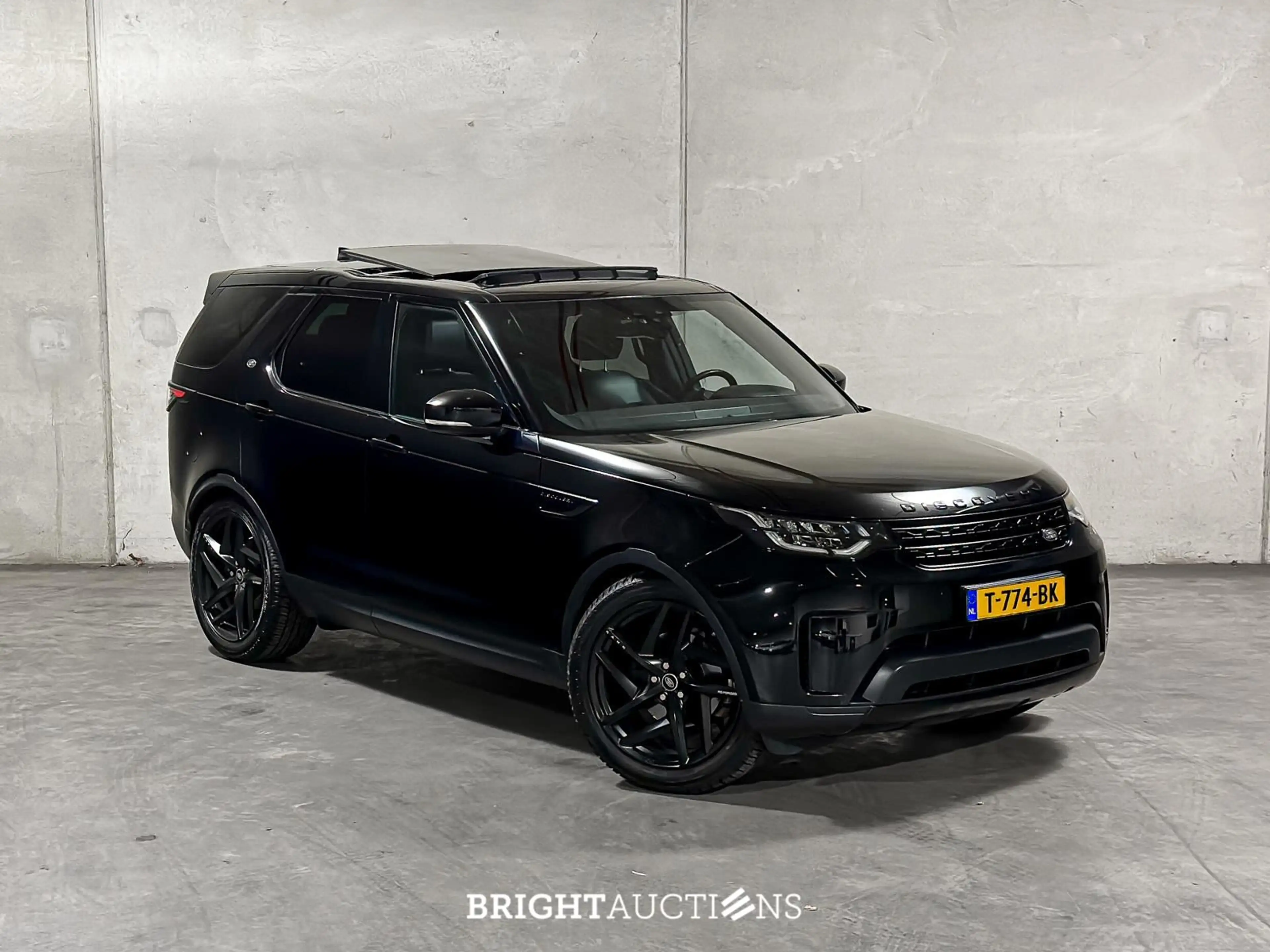 Land Rover Discovery Landrover 3.0 Td6 HSE Luxury — photo 11