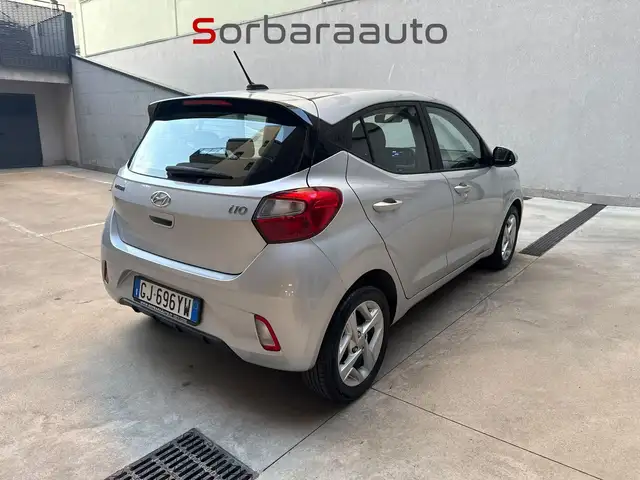 Hyundai I10 view 5