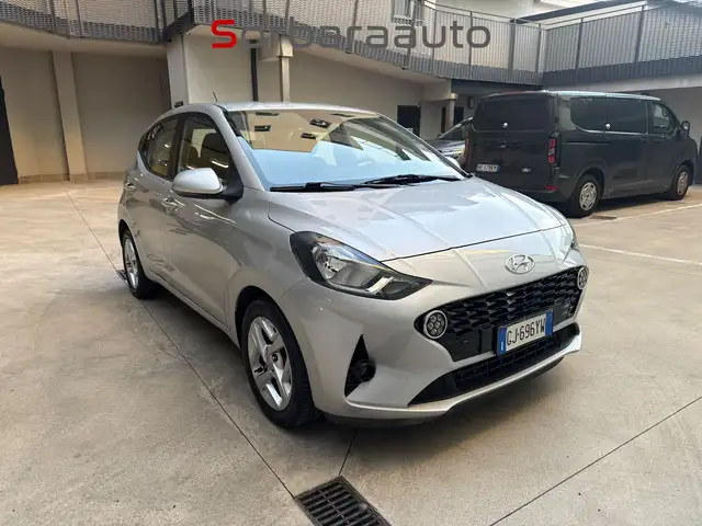 Hyundai I10 view 7