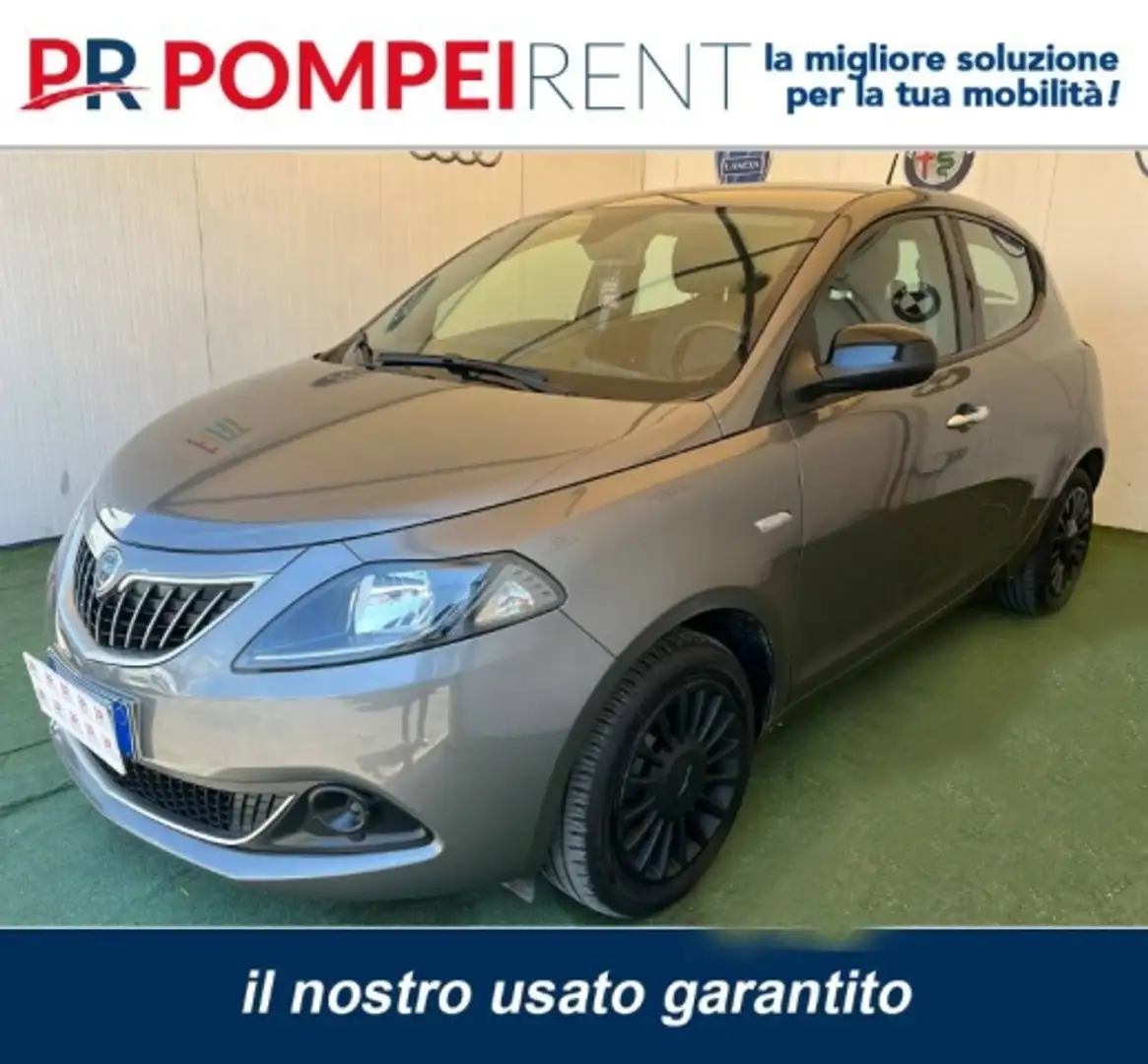 Lancia Ypsilon 1.0 firefly hybrid Silver s&s 70cv Grigio - 1