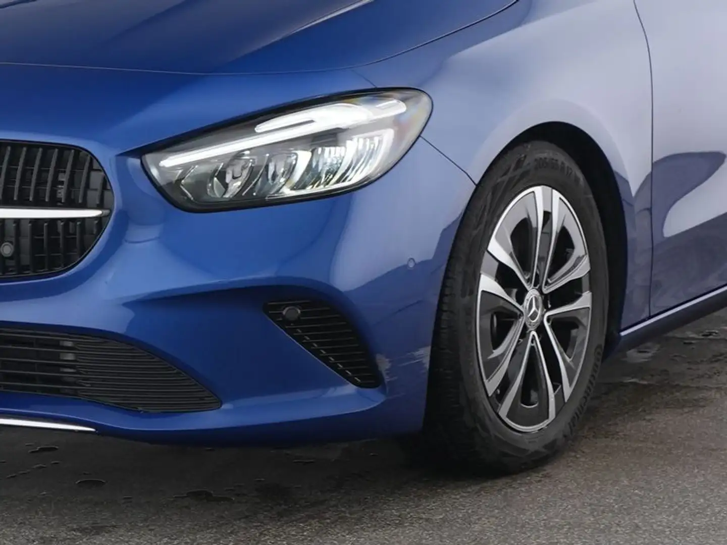 Mercedes-Benz B 220 4MATIC Progressive Line Advanced Blauw - 2