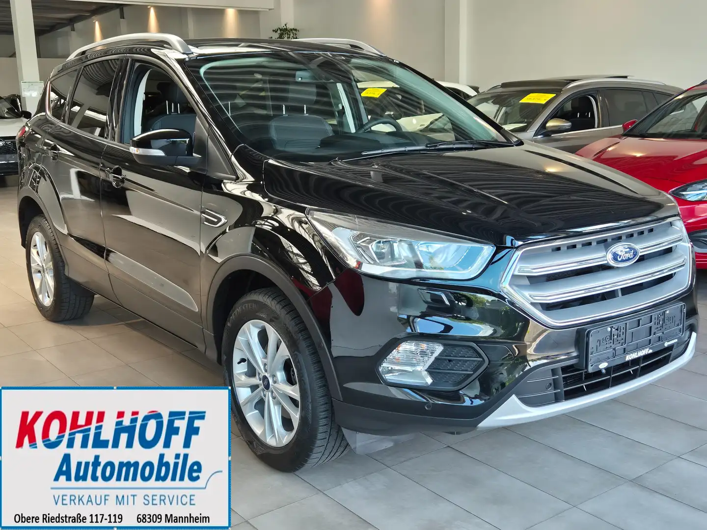 Ford Kuga 1.5 Titanium 150PS Winter Navi Sitzheizung CarPlay Zwart - 1