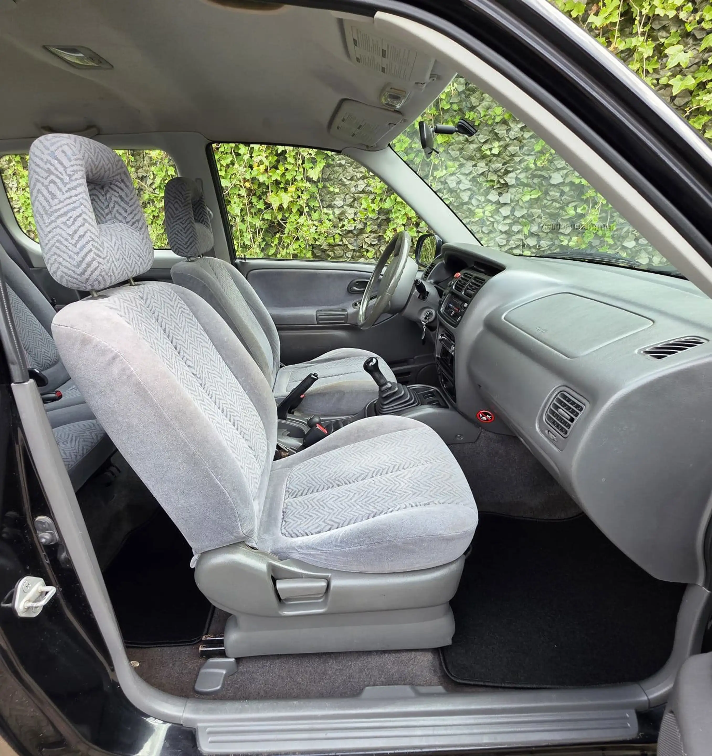 Suzuki Grand Vitara 2.0 Metal Top Wide Body Airco 4x4 Sport velgen APK — photo 12