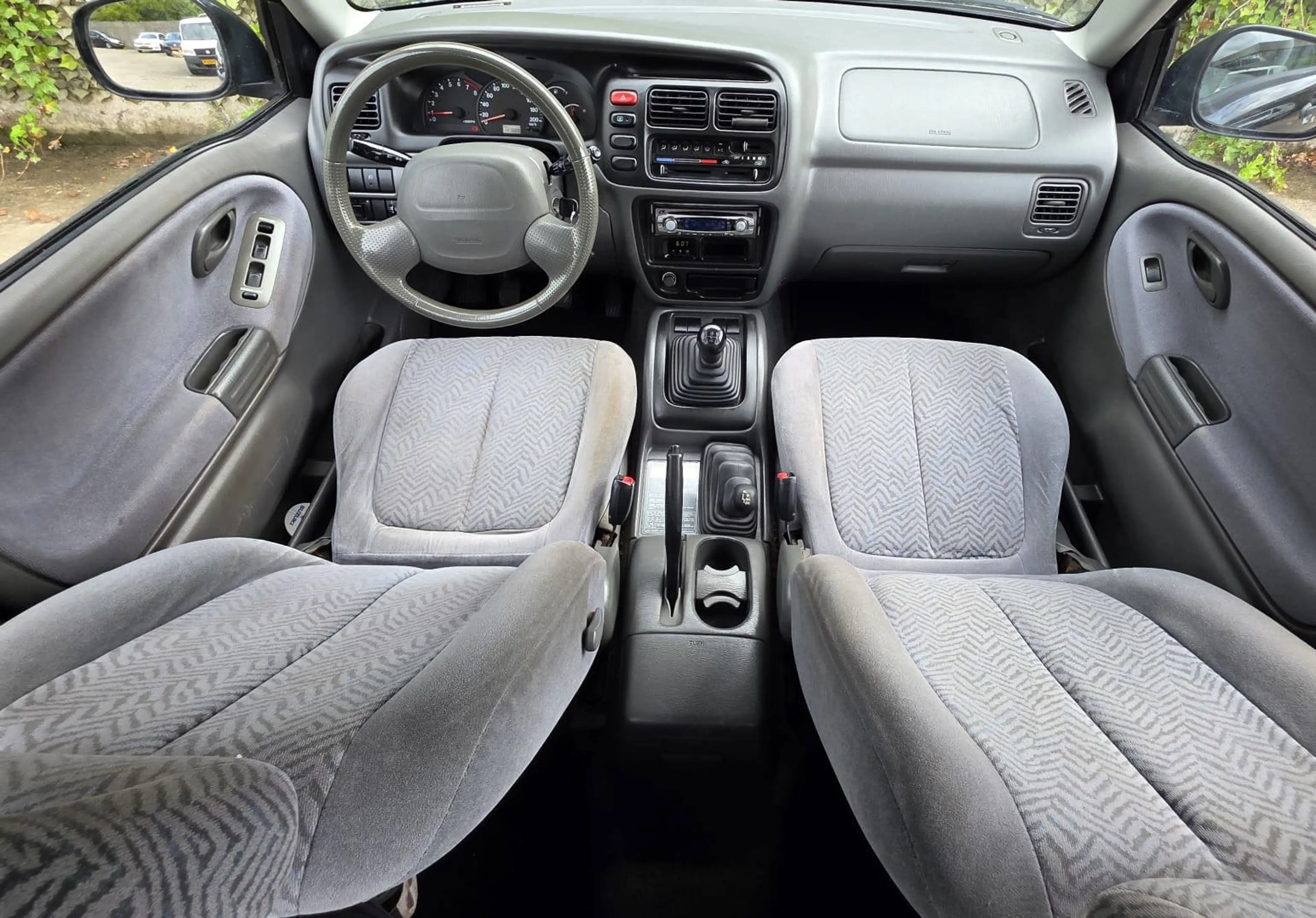 Suzuki Grand Vitara 2.0 Metal Top Wide Body Airco 4x4 Sport velgen APK — photo 9