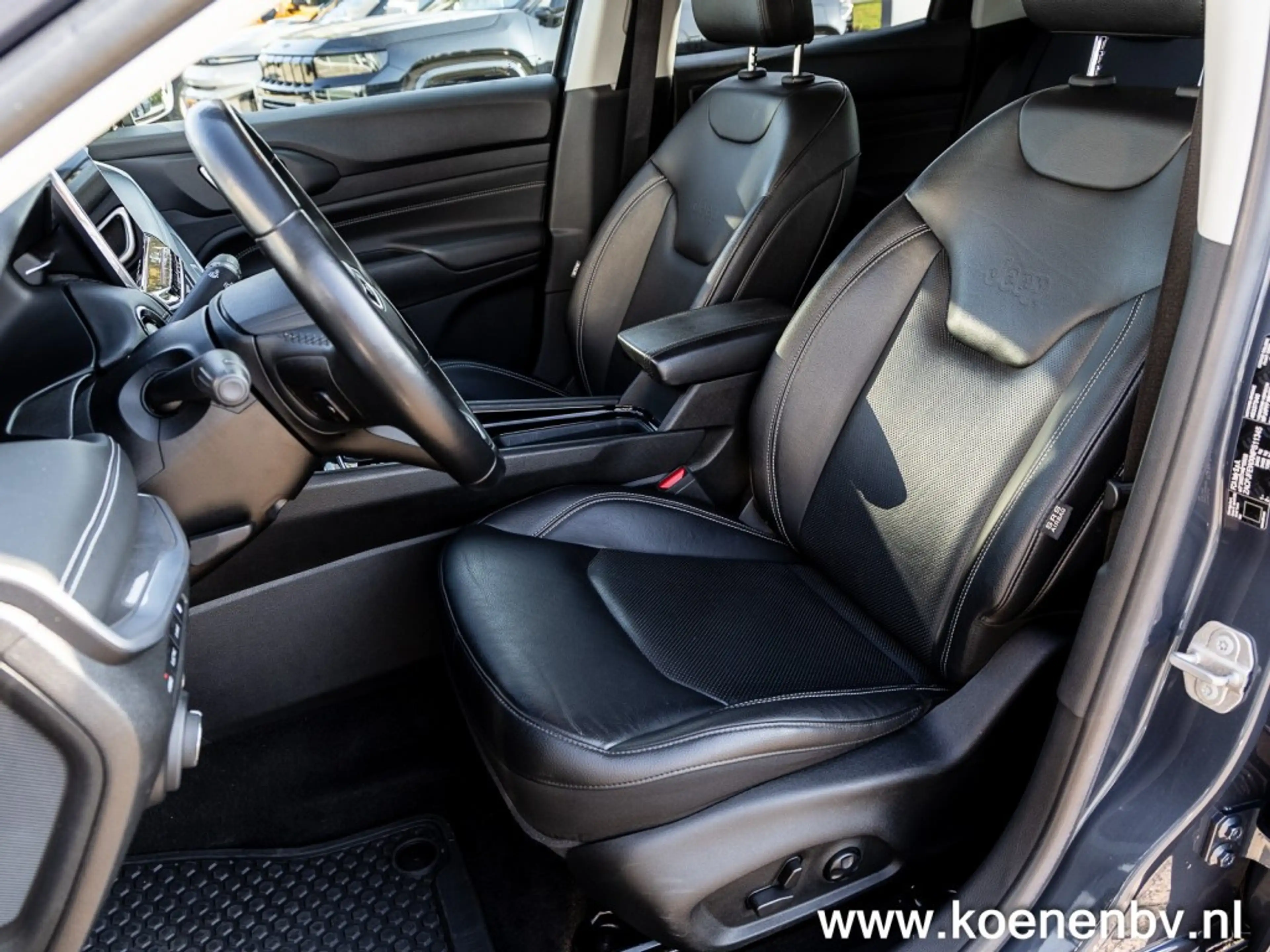 Jeep Compass 4XE 240pk 4WD Auto S LEER / CLIMA / ADAPTIVE CRUIS — photo 16