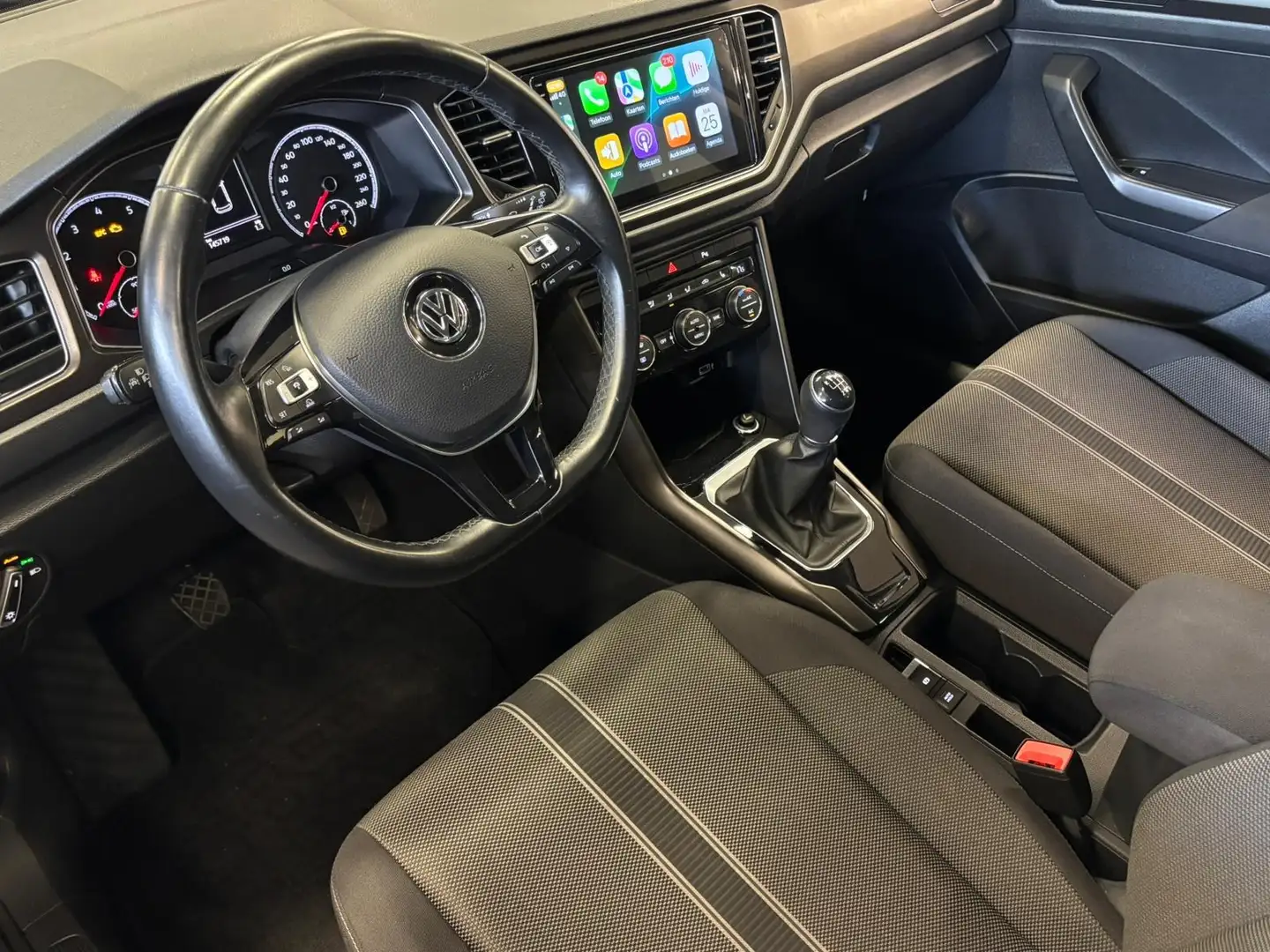 Volkswagen T-Roc 1.0 TSI Style - Navigatie/Apple Carplay I Airco I Wit - 2