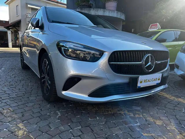 Mercedes-Benz B 180 Classe B  180  Progressive Advanced auto