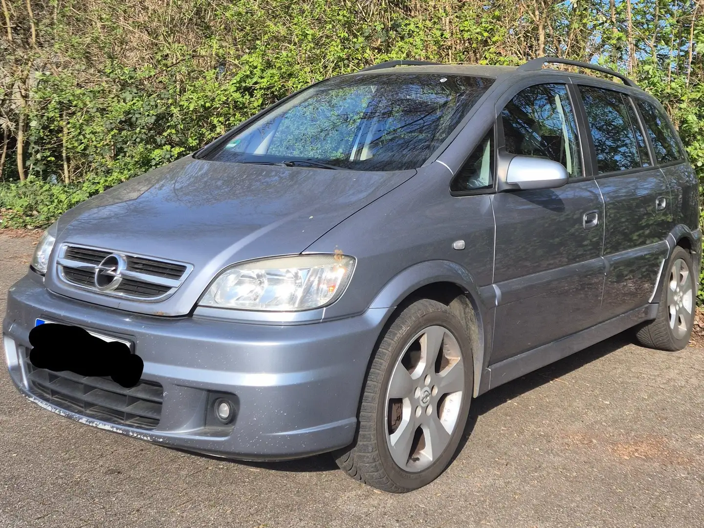 Opel Zafira Zafira 1.8 Edition Grau - 2