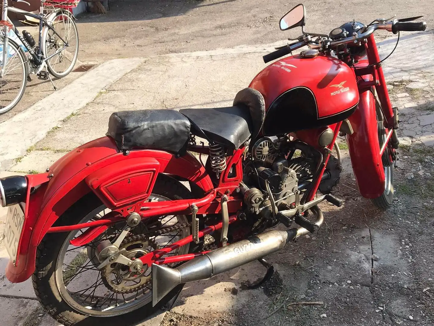 Moto Guzzi Airone Sport crvena - 1