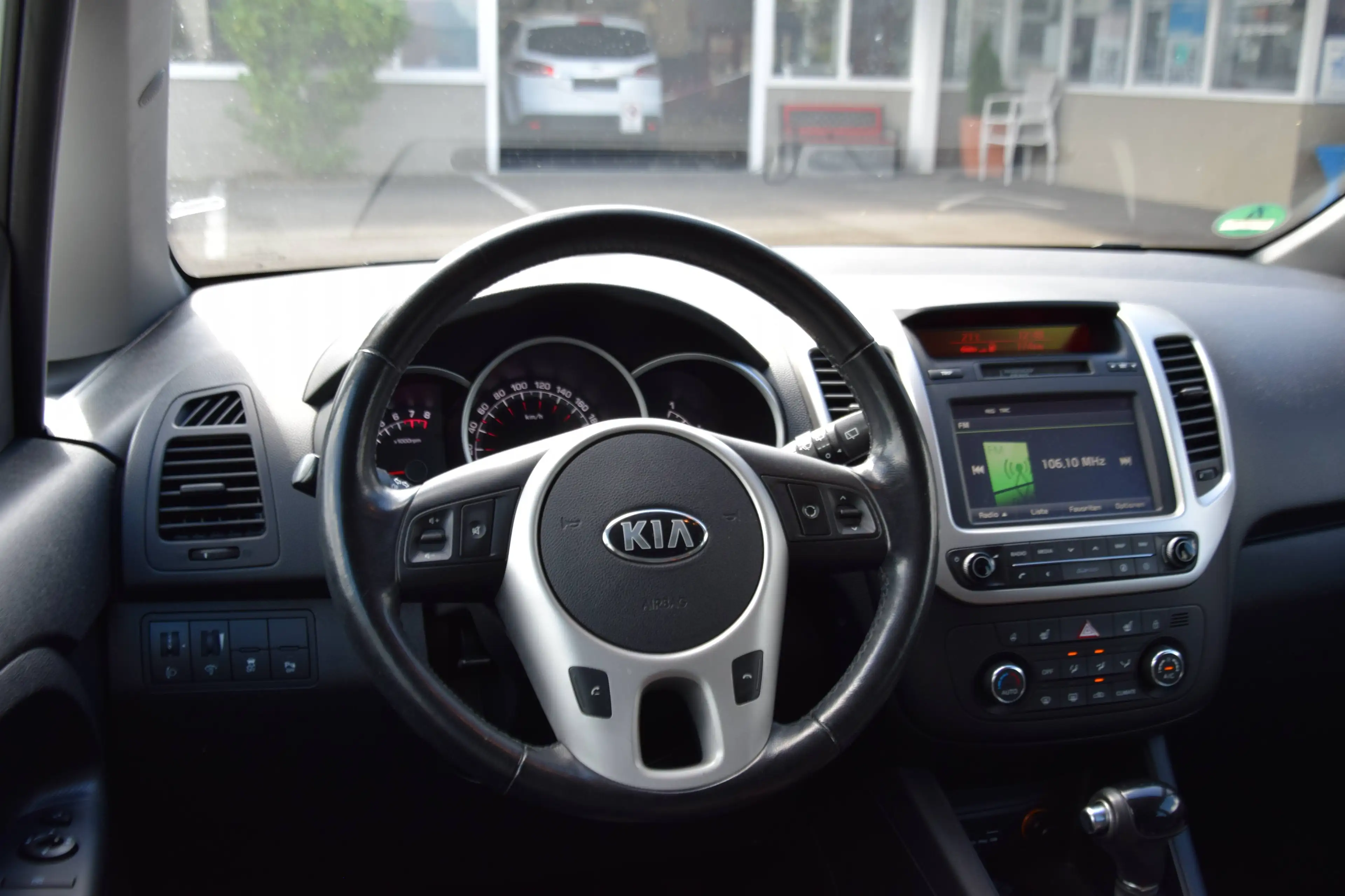 Kia Venga Dream Team*SHZ*Klimaauto.*Automatik — photo 15