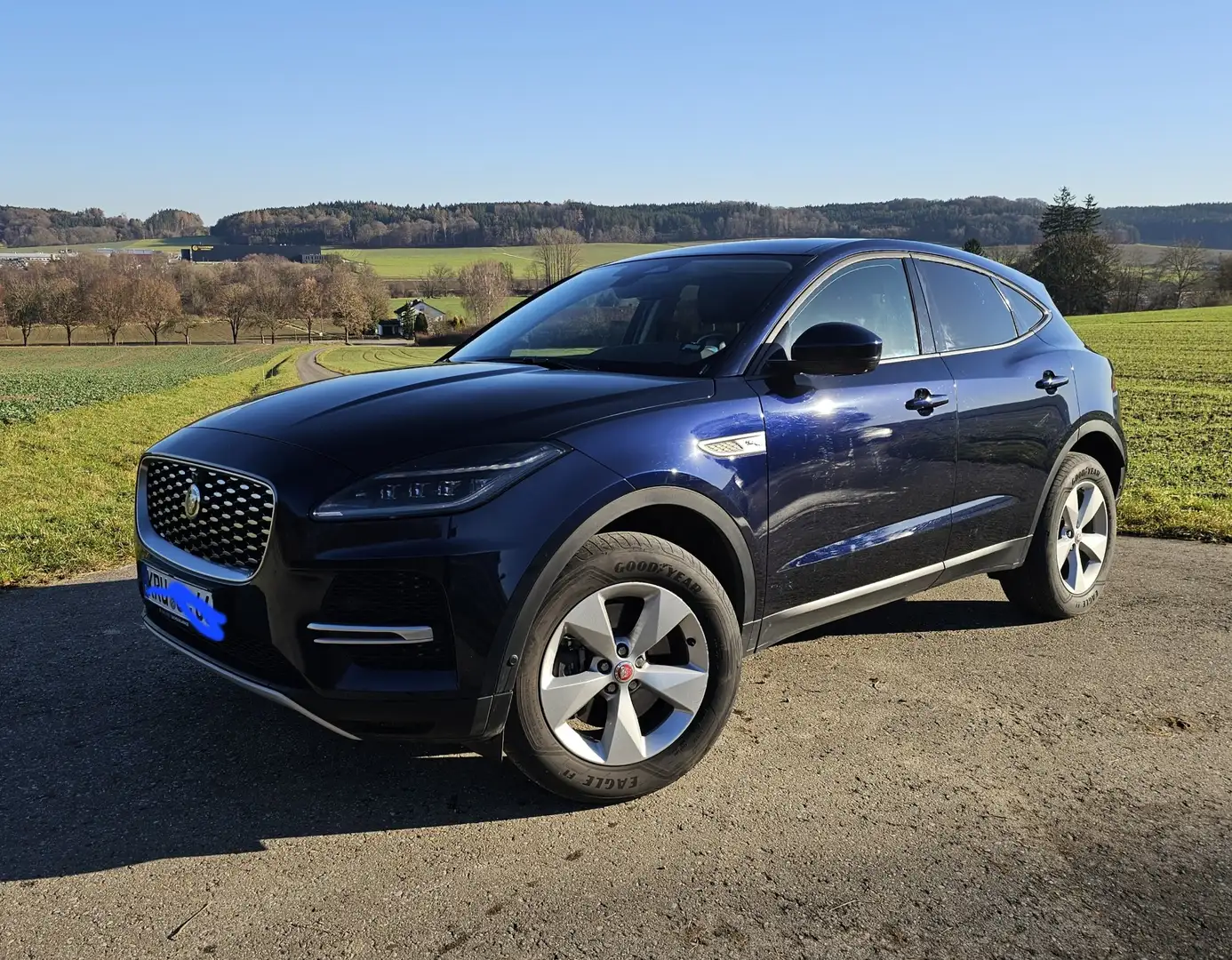 Jaguar E-Pace S AWD Синий - 2