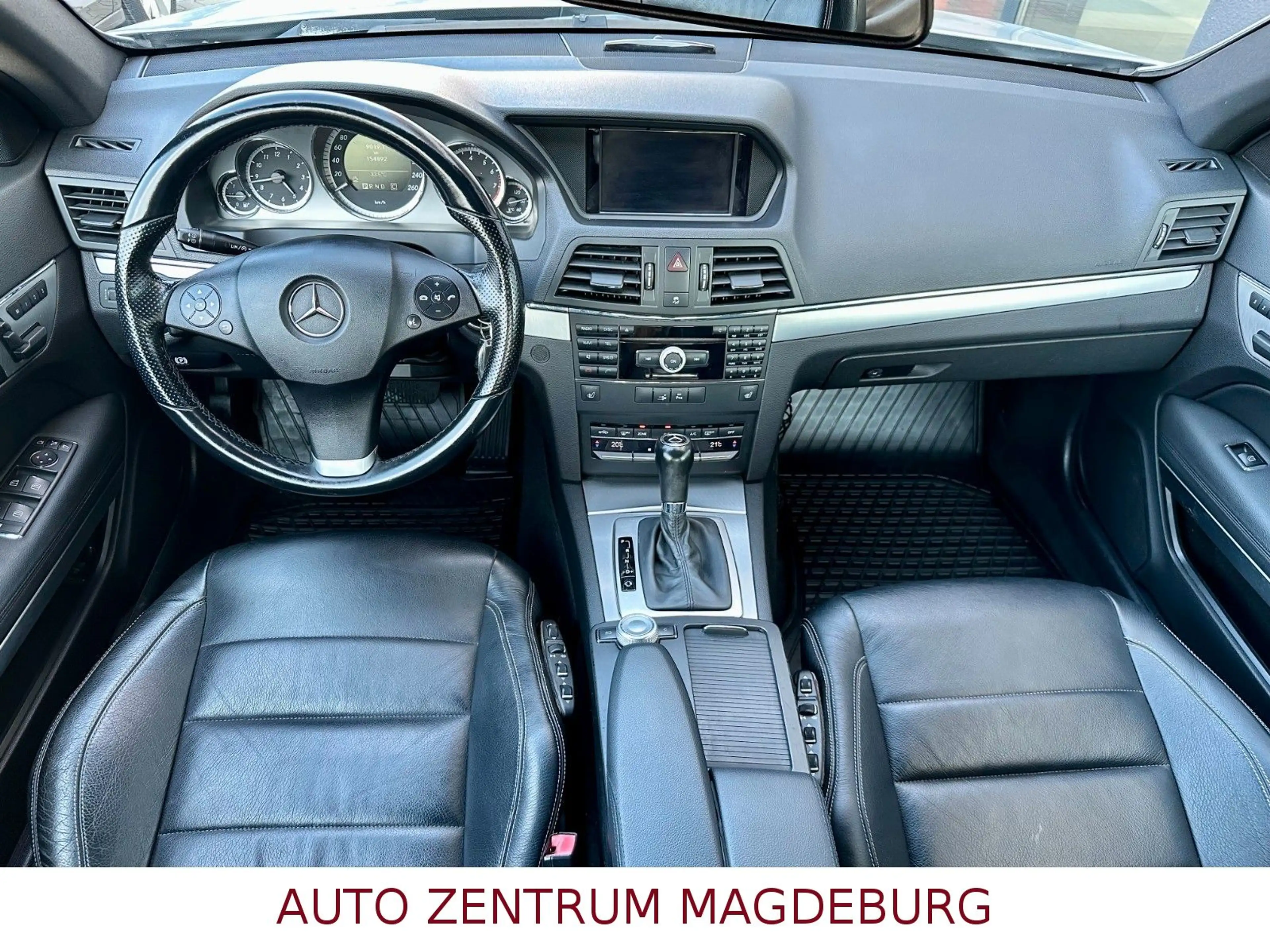 Mercedes-Benz E 350 Coupe AVANTGARDE*AUTOM*XENON*PDC — photo 9