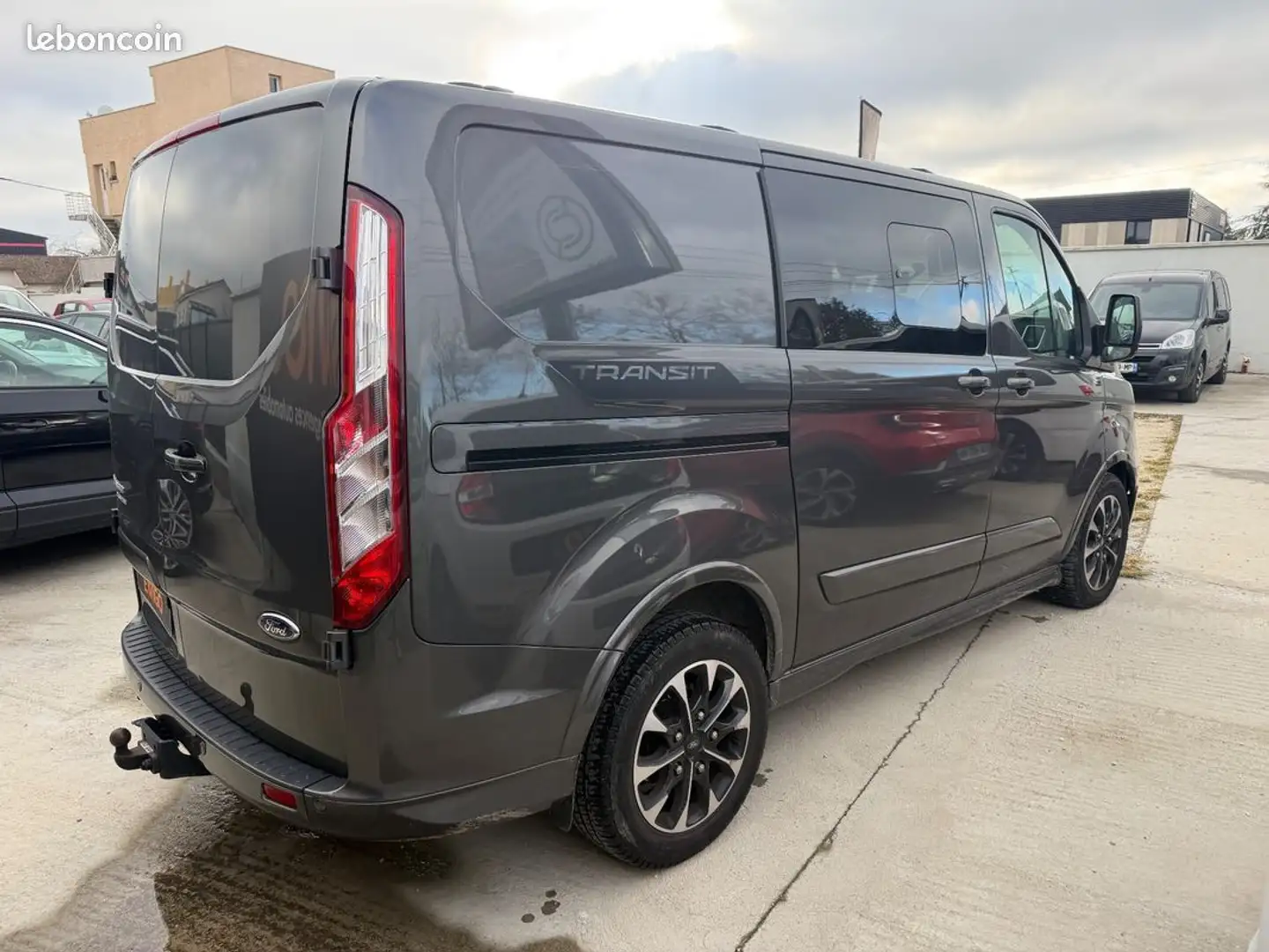 Ford Transit Custom transit sport 320 2.0 170 ch 5 places 37500 ttc l1h1 trend business bva sieges chauffants radar av arr Gris - 2