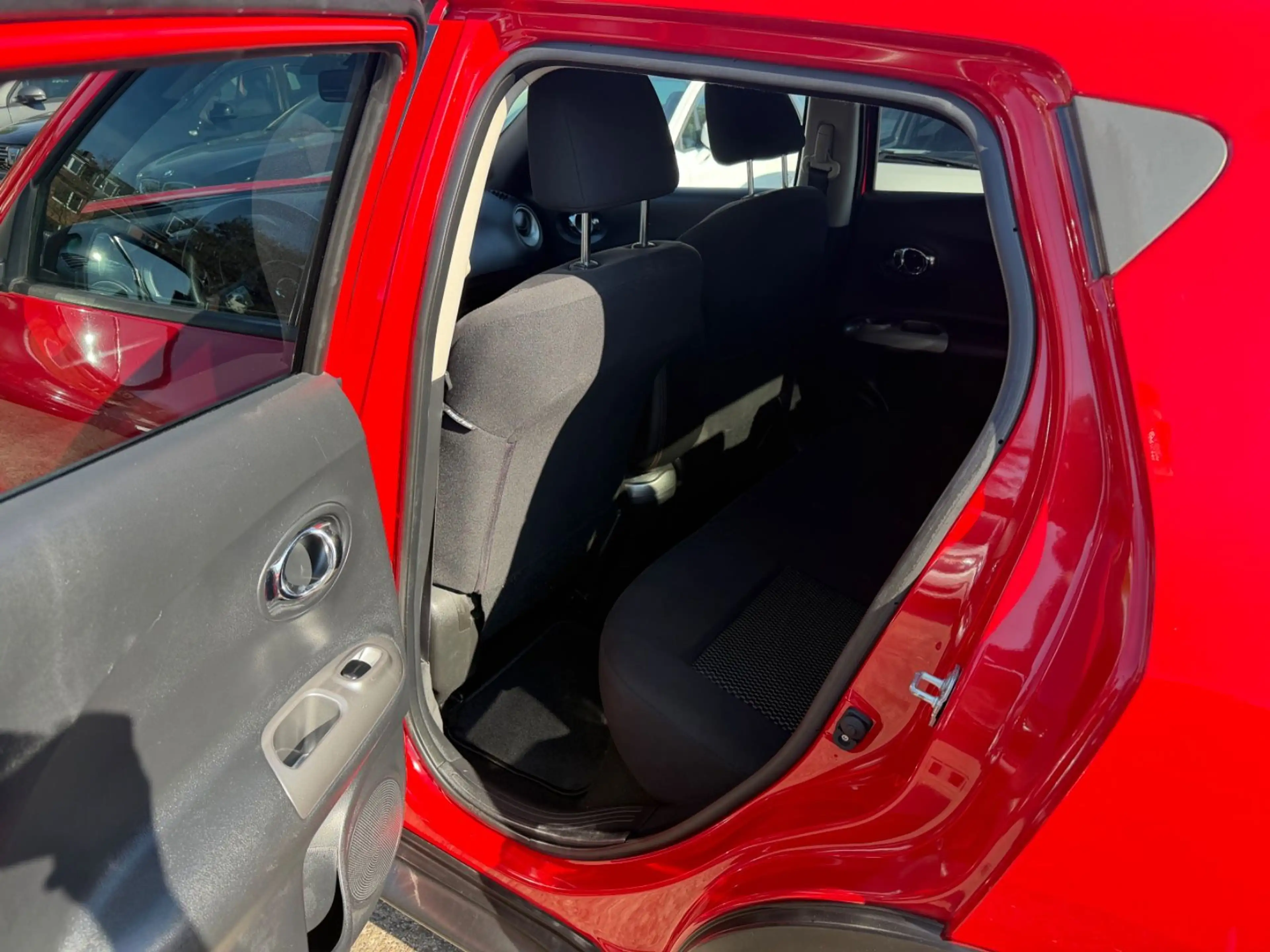 Nissan Juke Automatik*TÜV*Garantie*LMF*PDC — photo 10