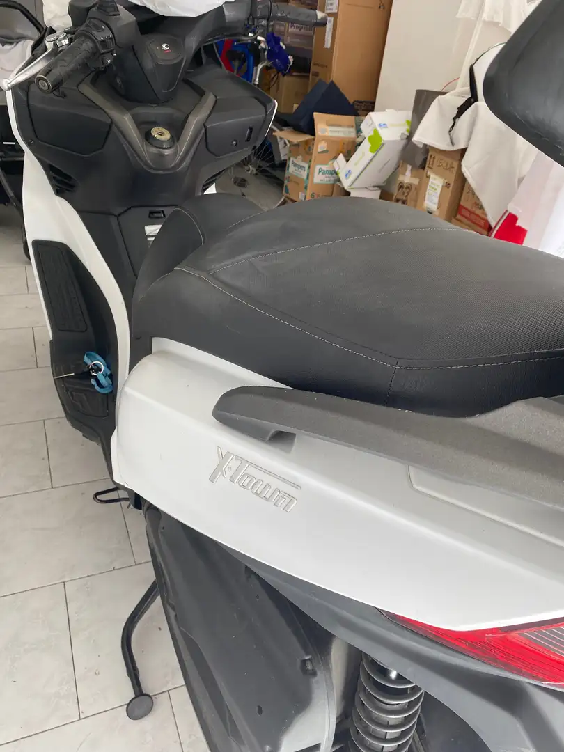 Kymco X-Town 300i Blanco - 1