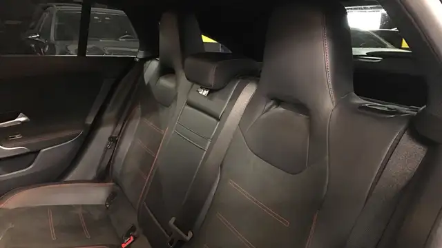 Mercedes-Benz Cla view 11